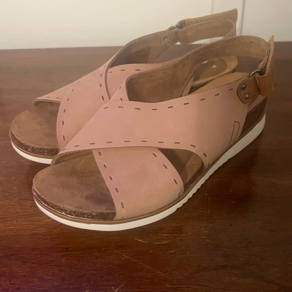 Cobb Hill Slingback Cross Strap Sandals May Tuscany size 6.5